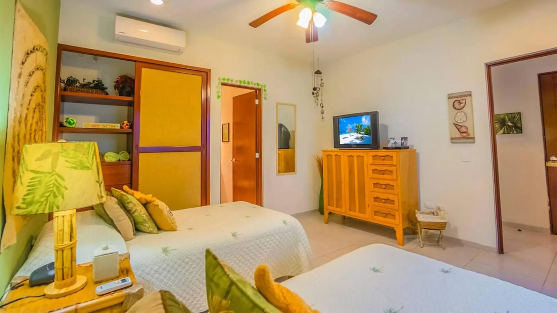 Prázdninový dům Luxury 2 Level Penthouse With 2 Bedroom - Only 3 Blocks From The Beach - Meridian 310 Playa del Carmen