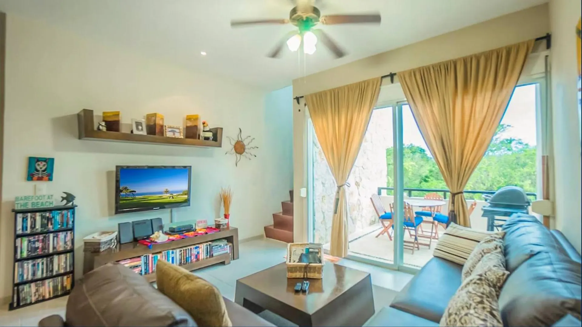 Luxury 2 Level Penthouse With 2 Bedroom - Only 3 Blocks From The Beach - Meridian 310 Playa del Carmen