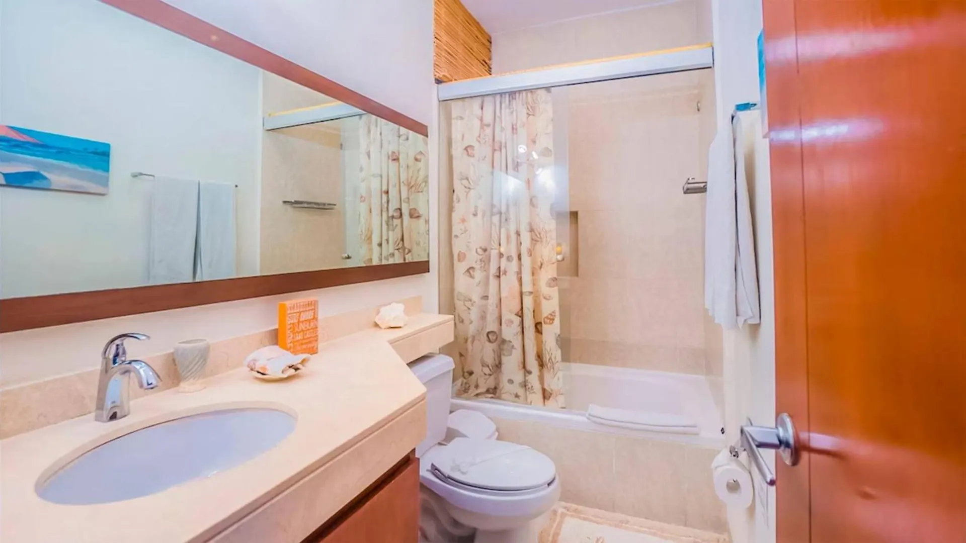 Luxury 2 Level Penthouse With 2 Bedroom - Only 3 Blocks From The Beach - Meridian 310 Playa del Carmen 0*,  Mexiko